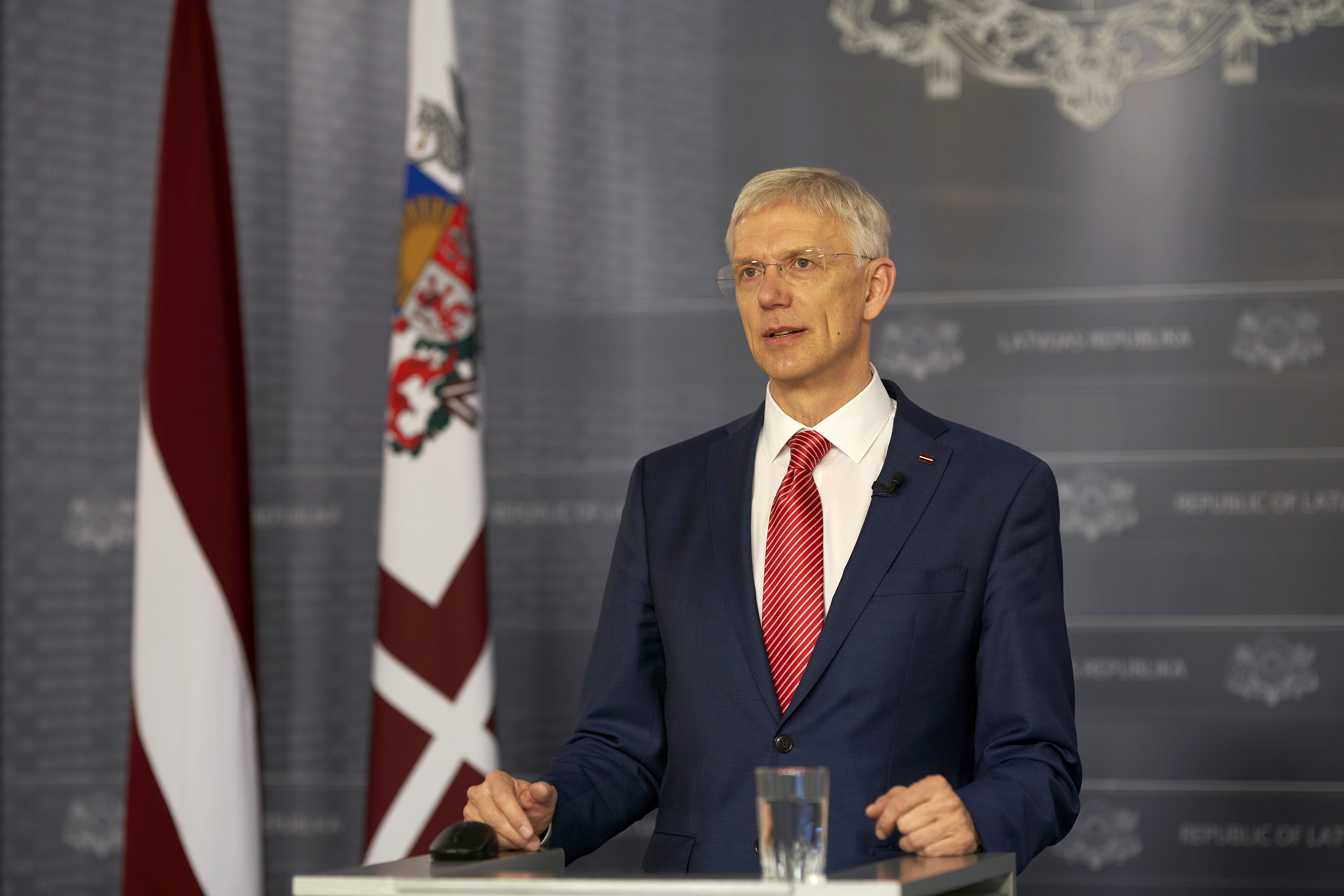 Ministru prezidents Krišjānis Kariņš attālināti uzrunā Saeimas deputātus saistībā ar ziņojumu par valdības gada laikā paveikto
